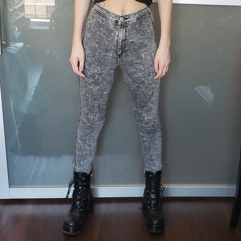 Acid Wash Jeans